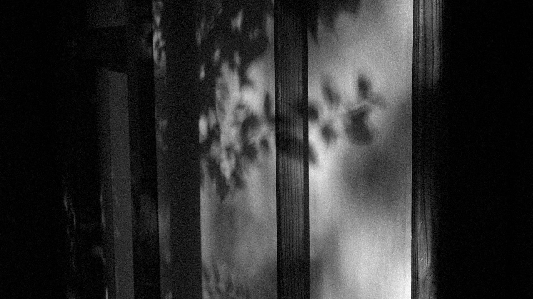 Japanese Design and the Beauty of Shadow - dans le gris