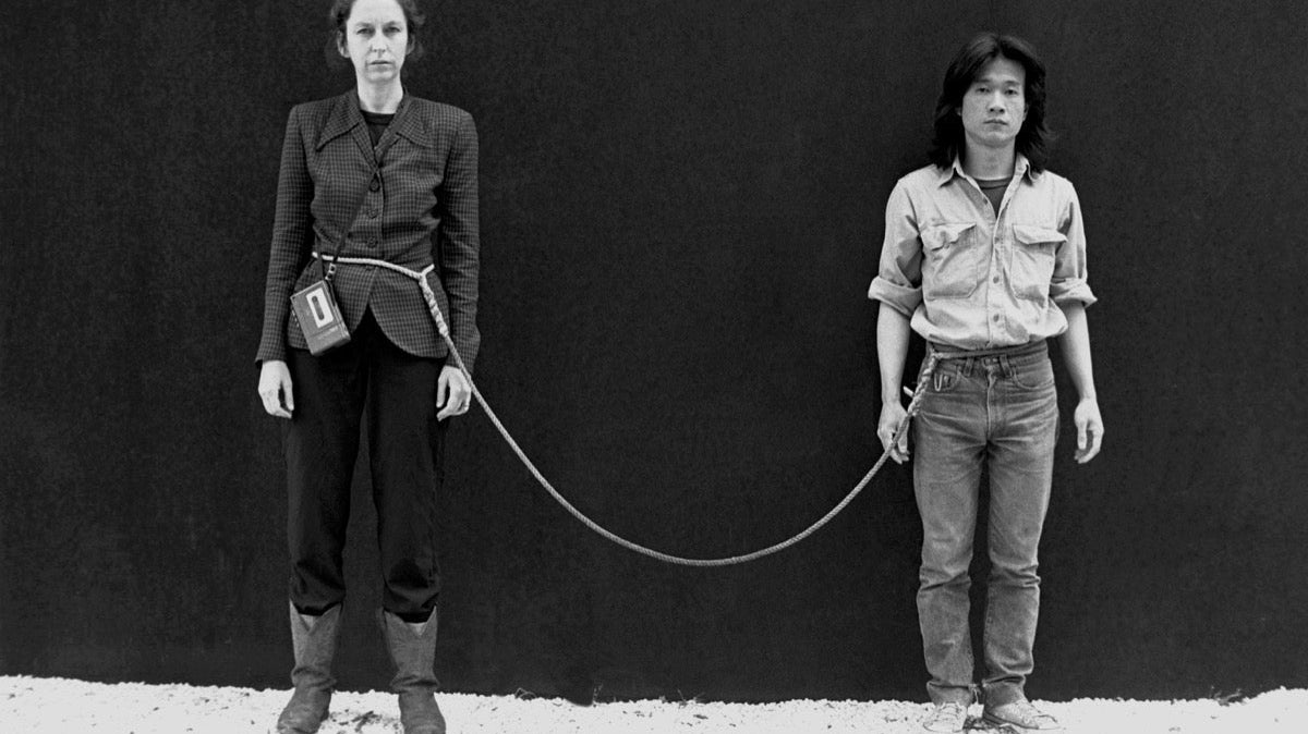 What is Performance Art? From Concept to Action - dans le gris