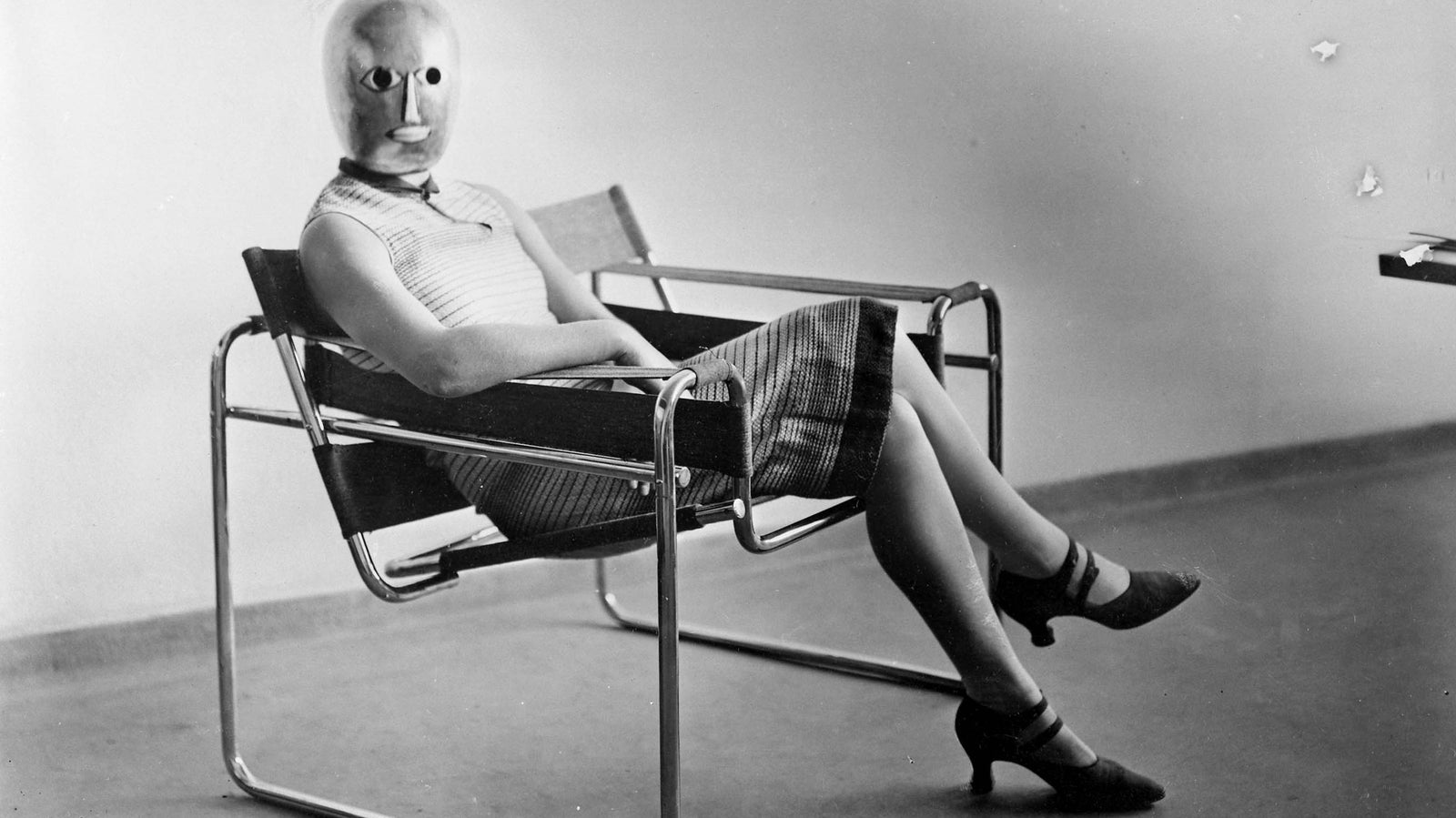 Bauhaus Movement: How It Revolutionized Art and Design – dans le gris